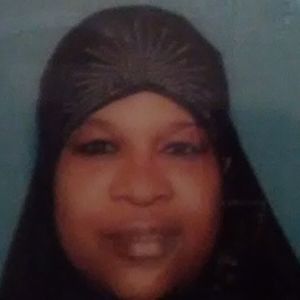 Meet your Posher, Joyce